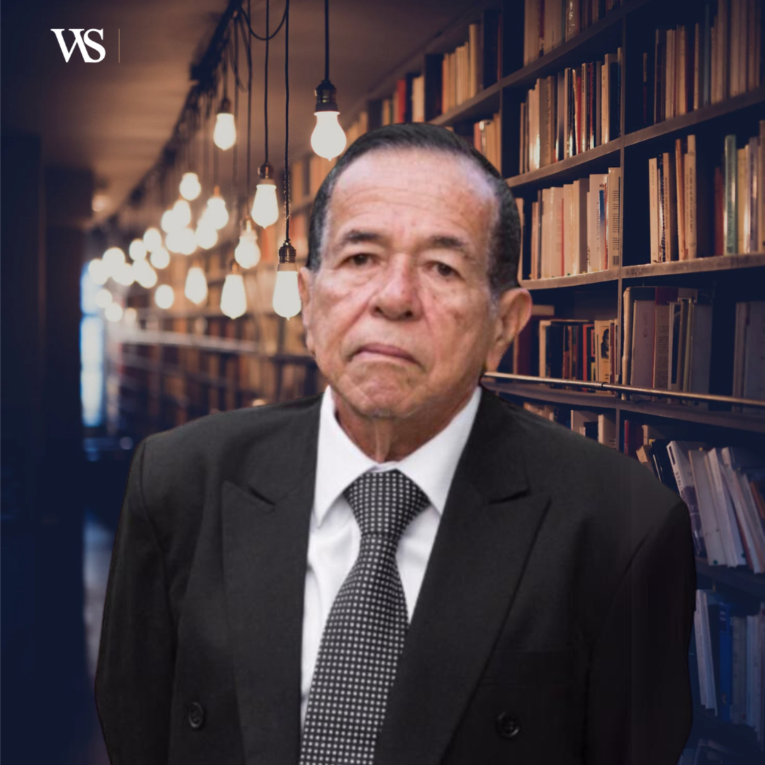 Carlos Sandoval Villamar, Socio