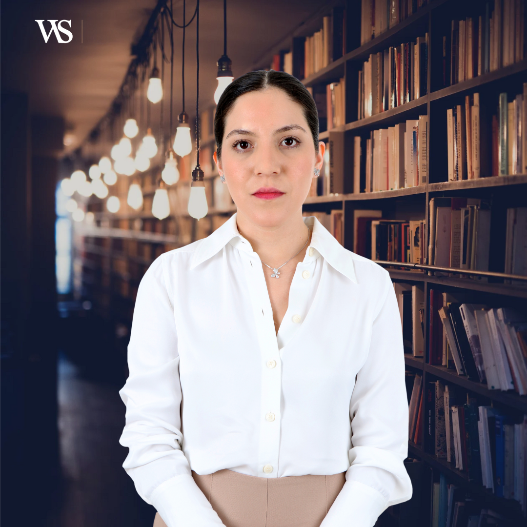 Paula Wong Sánchez, Socia